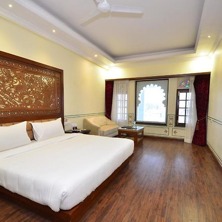 Aaram Mahal By Pachar Group Hotel Udaipur Buitenkant foto