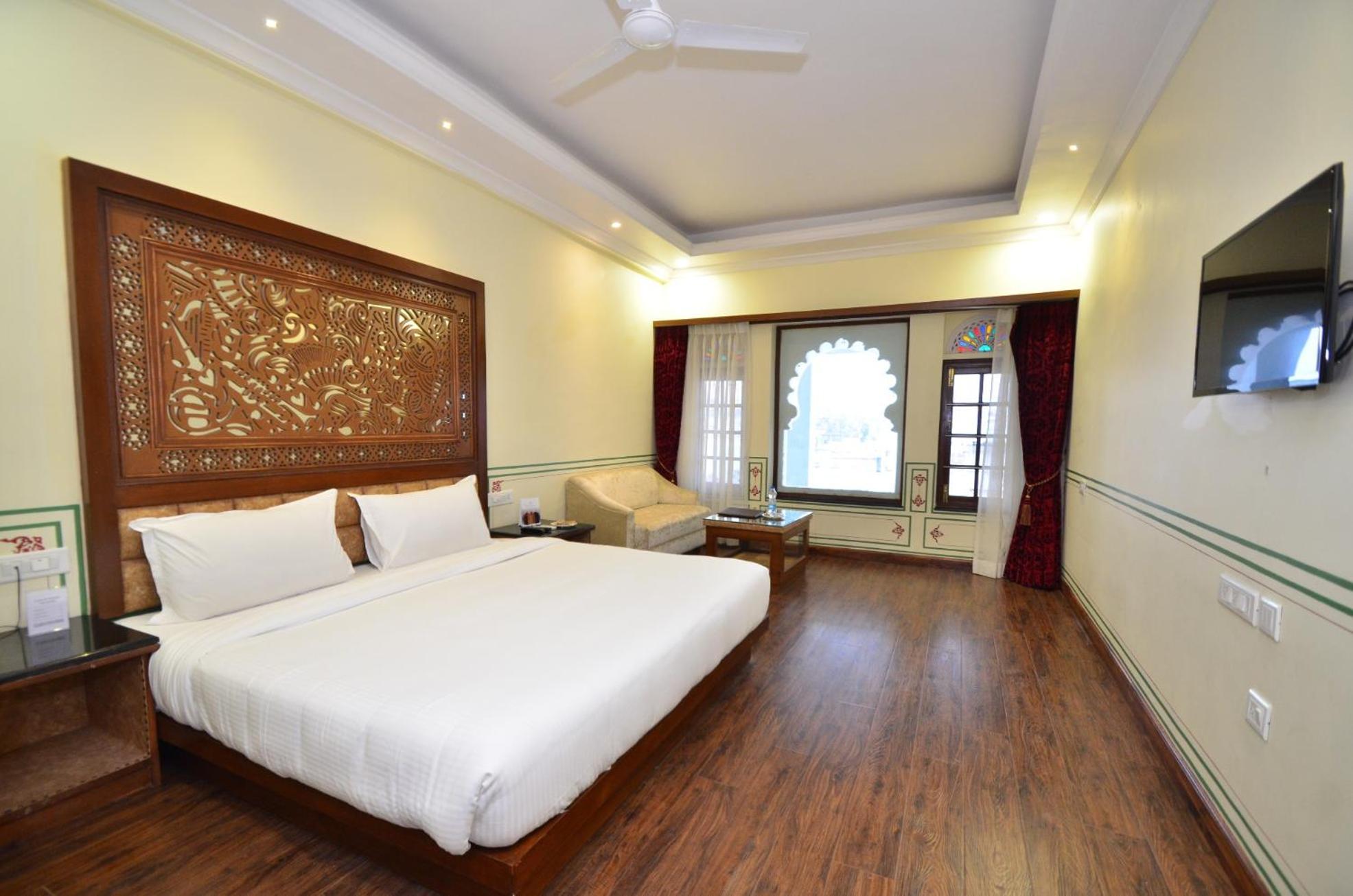 Aaram Mahal By Pachar Group Hotel Udaipur Buitenkant foto