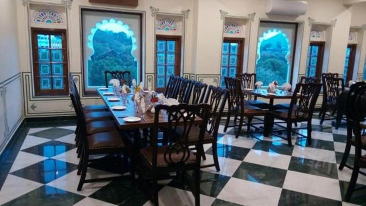 Aaram Mahal By Pachar Group Hotel Udaipur Buitenkant foto